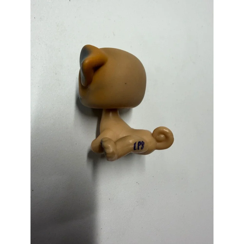 Littlest Pet Shop Pug Dog 1085 Tan Black Green Eyes LPS Hasbro G2 Figure